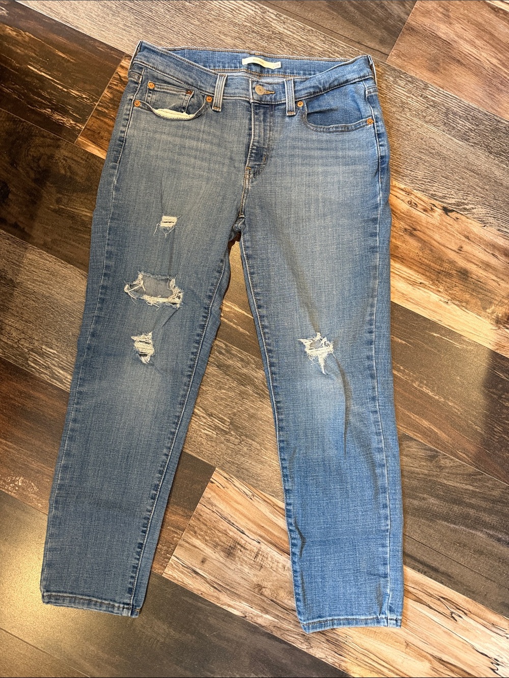 Levi’s Mid-Rise Boyfriend Jeans